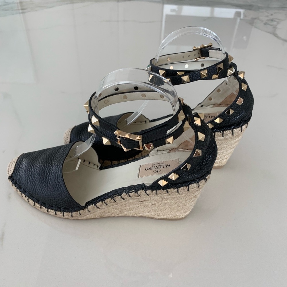 SOLD Valentino Rockstud Leather Wedge Espadrille - Picture 5 of 8